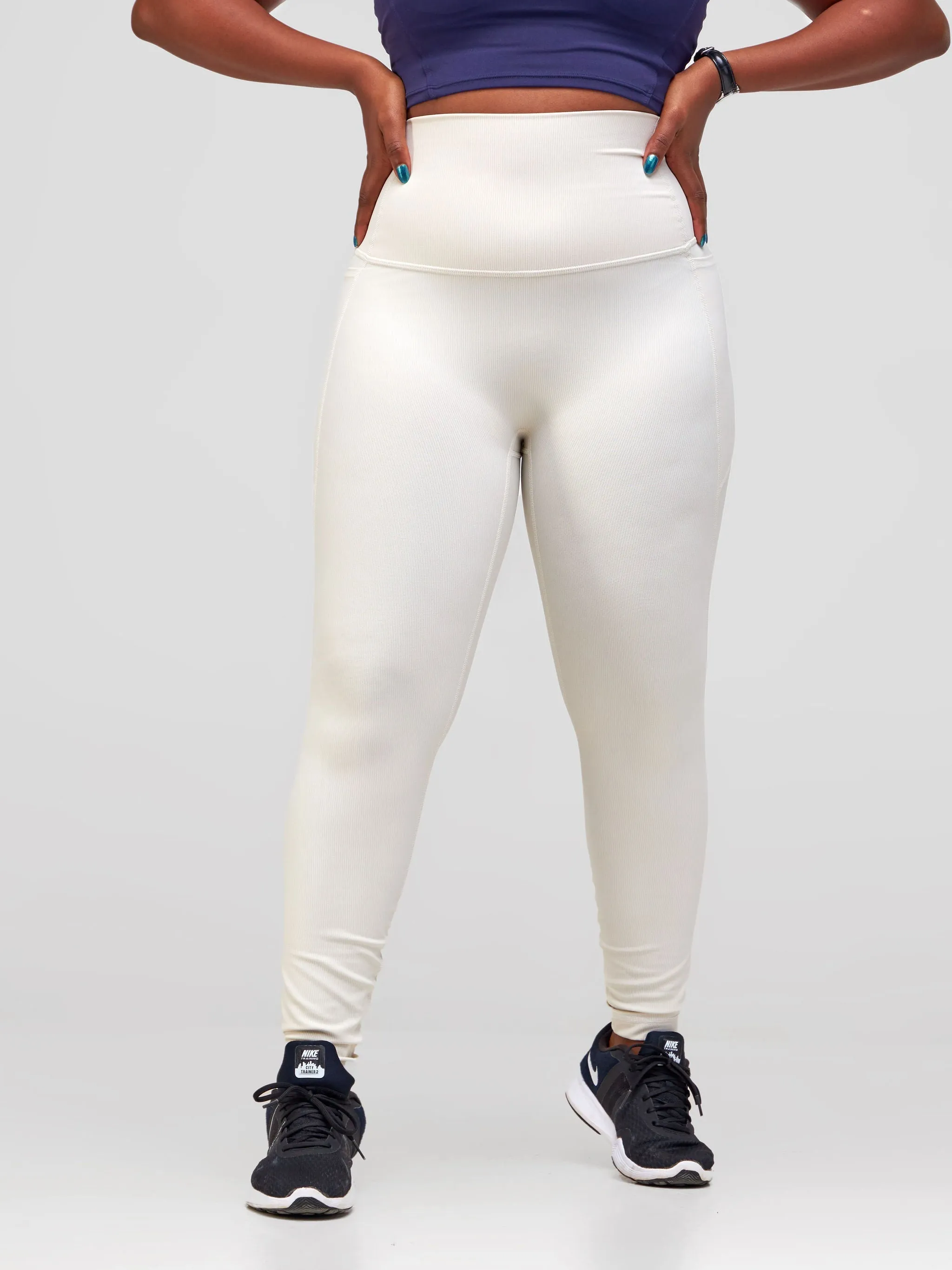 Ava Fitness Urban Workout Leggings - White