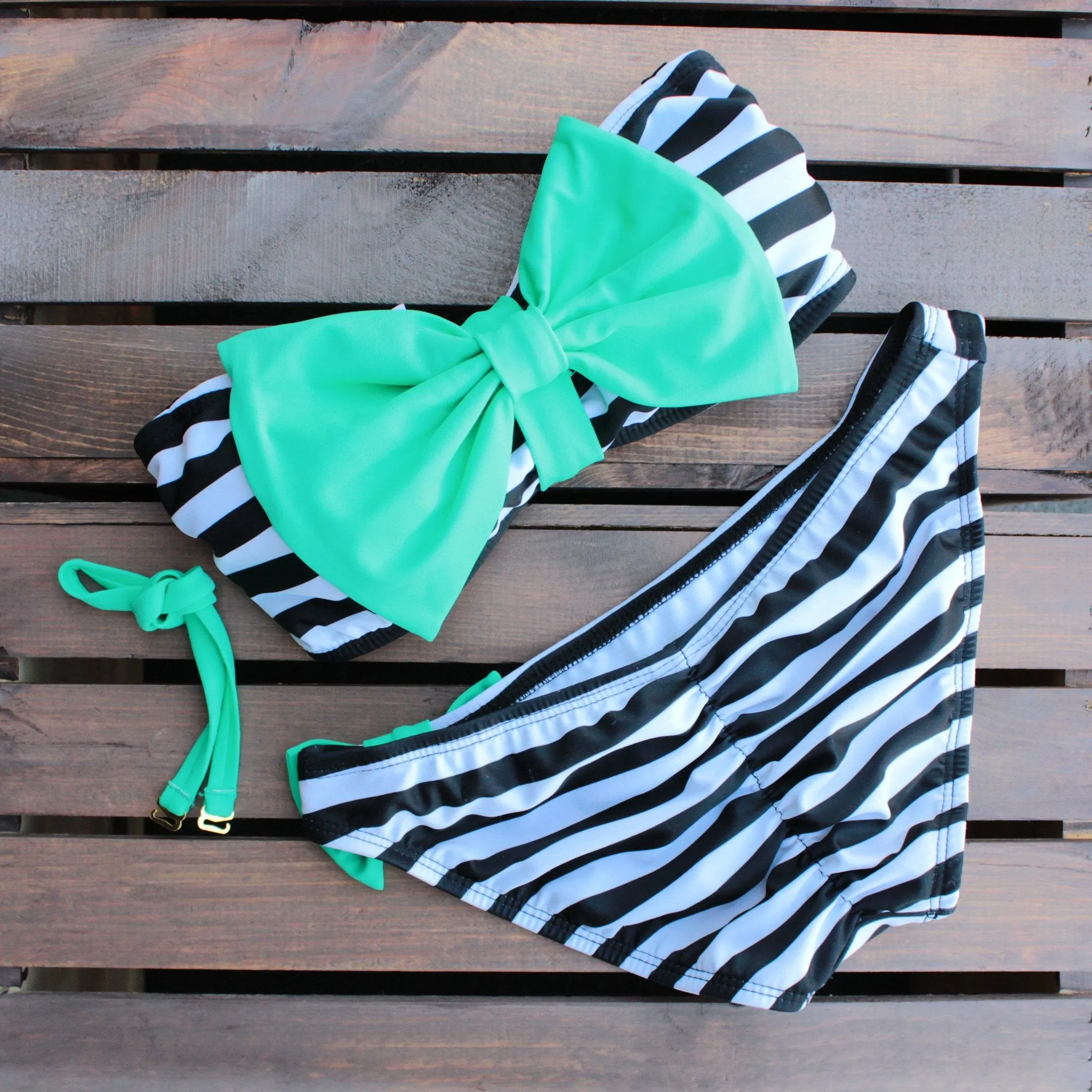 Final Sale - Dippin Daisy - Striped Sailor Gal Bow Bikini in Mint and Black