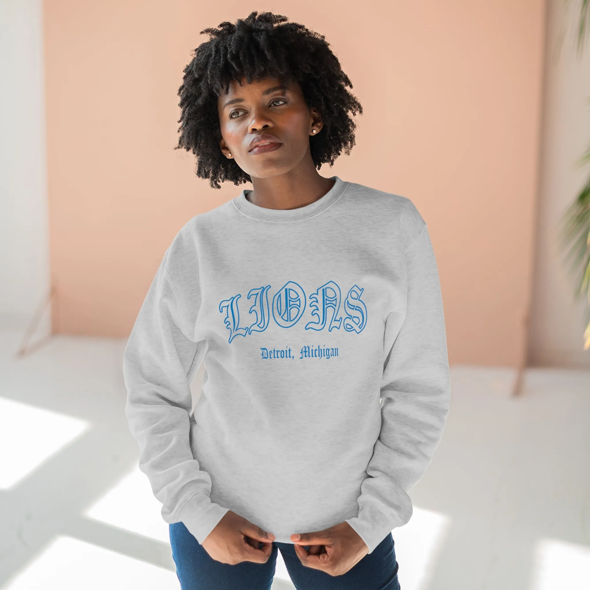 Lions Old English Crewneck