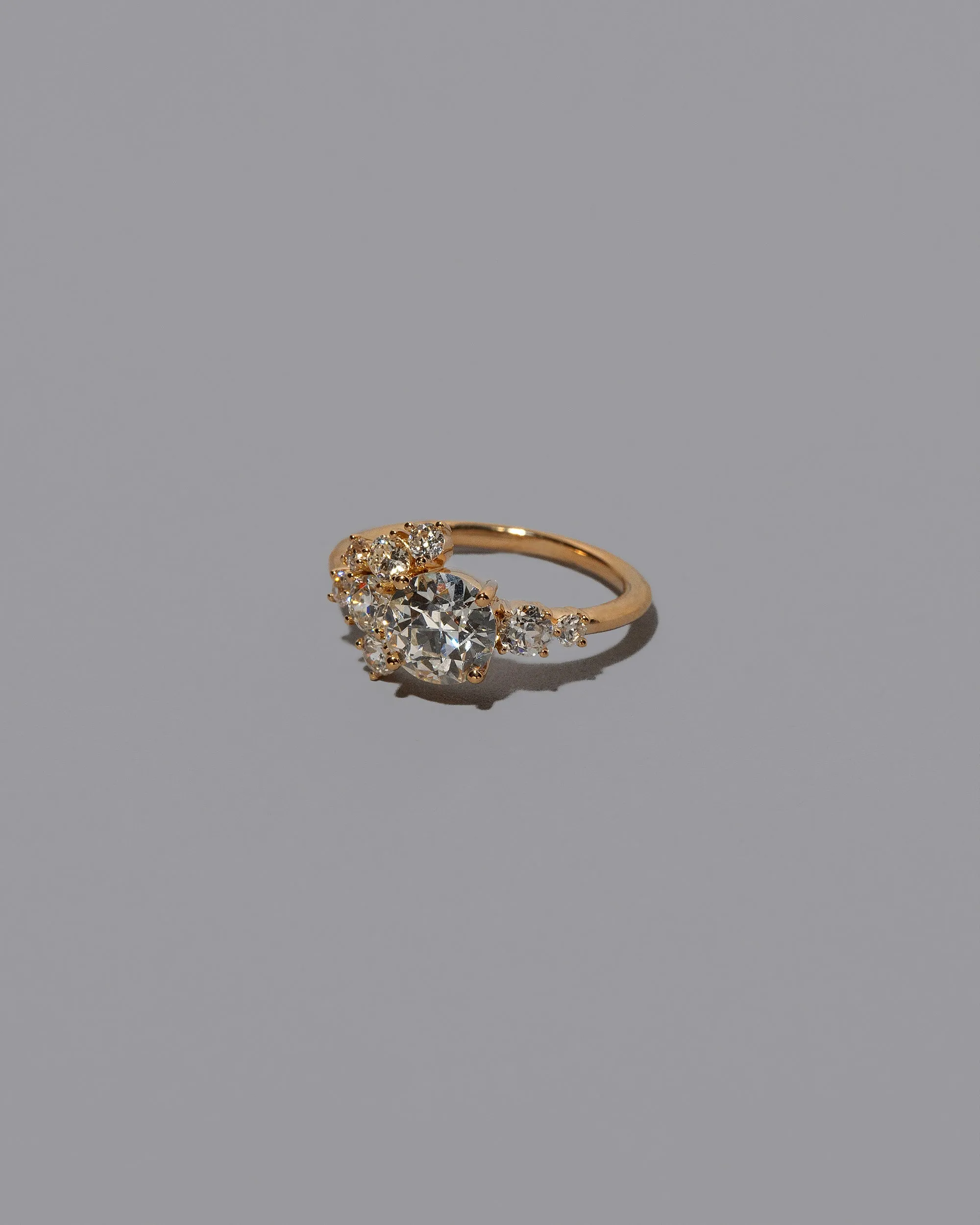 Vega Ring - Mega White Diamond